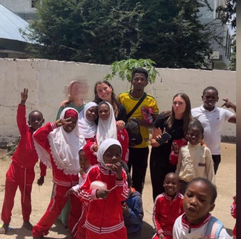 Laura Mougeni, ZIVO volunteer